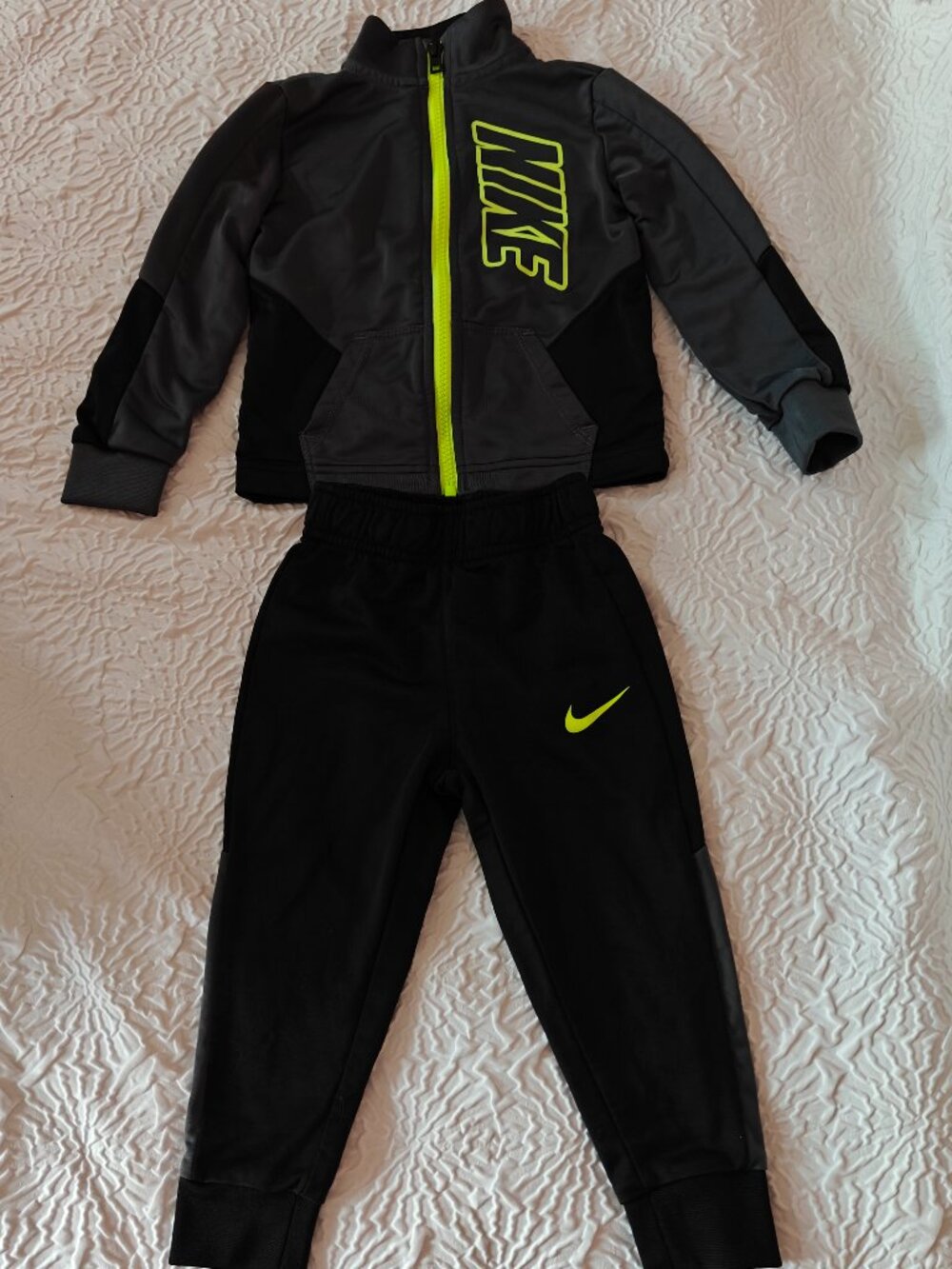 NIKE Baby Boy's Grey/Black/Volt Tracksuit Jacket & Pants Set 2T